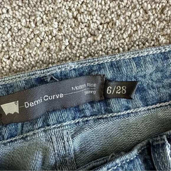 Levi’s‎ Curve ID Demi Curve Modern Rise Skinny Jeans Size 6/28 - Picture 4 of 12